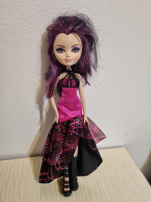 Papusi Monster si Monster High