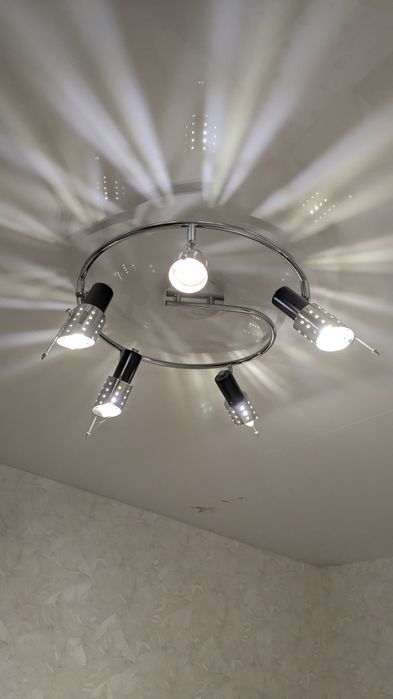 Люстры в хорошем состоянии