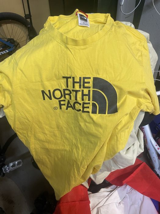 Блузи NiKE размер 160-170см  12-13 godini