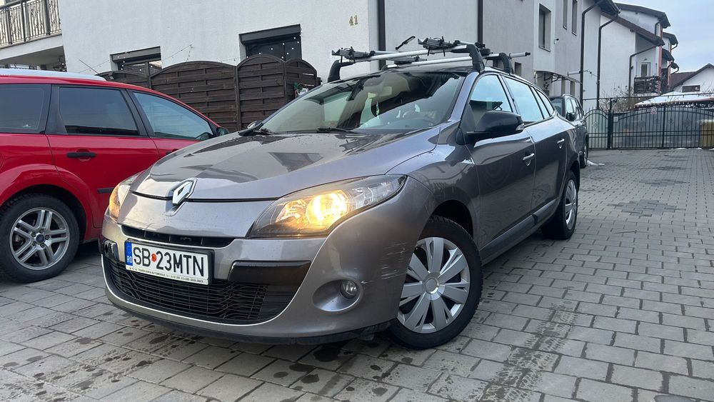 Renault Megane 3 1.5 dci sau schimb cu moto