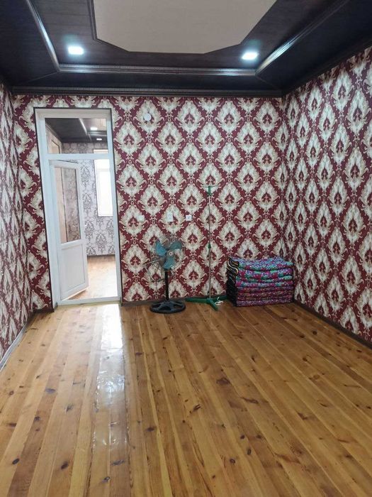 Yashashga tayyor uy sotiladi