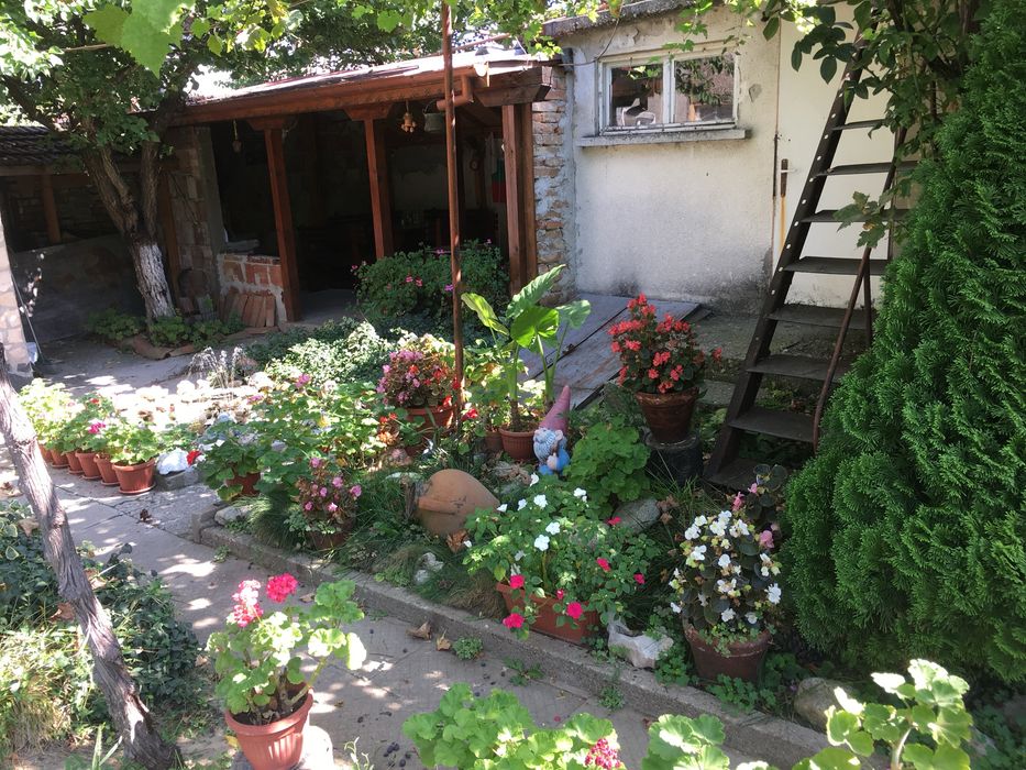 Продава се Етаж от къща в Свищов - 110 кв.м за 891 €/кв.м - Снимка #13