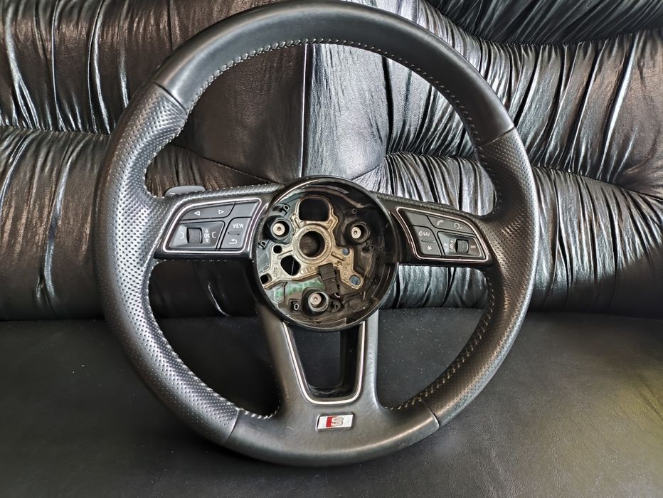 Волан за Audi A4,A5 8W B9