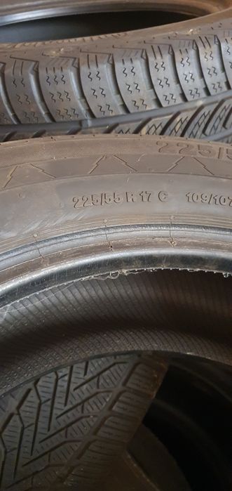 Гуми 3бр 225/55/17 с - 1бр- 90лв