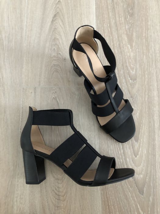 Vand sandale CCC marimea 39