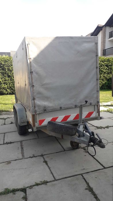 Vind remorcă pe 2 axe de 2000 kg itp făcut recent