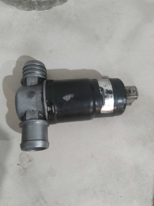 Продам регулятор холостого хода бмв е 34