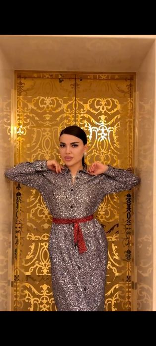 Платье рубашка  с пуговитсями