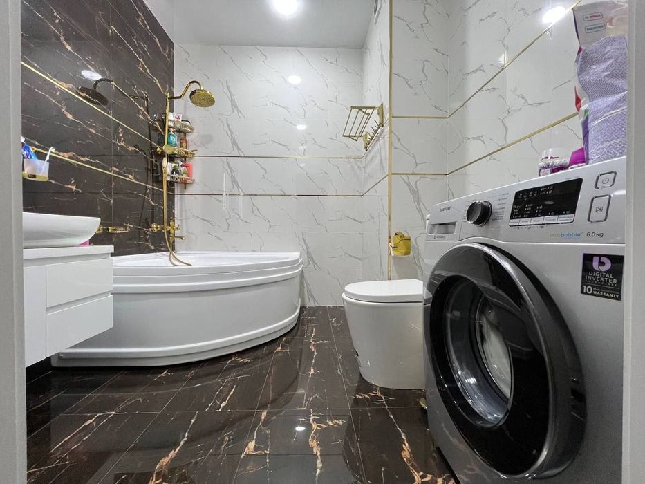 Yakkasaroyda 6xonali hovli arendaga beriladi