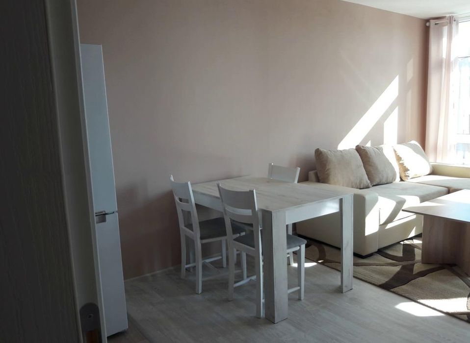 Дава се под наем Двустаен апартамент в Пловдив, Западен - 60 кв.м за 400 € - Снимка #1