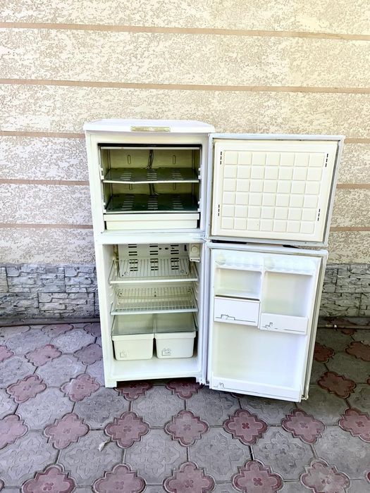 Продам холодильник бирюса