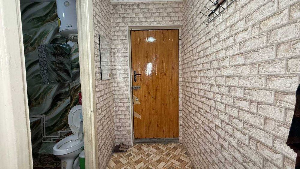 Доканал 26-мактаб 4 қаватда 2 хонали квартира сотилади. ID: 1906