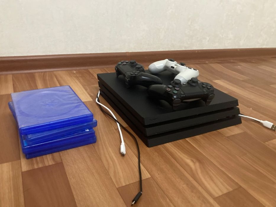Playstation 4 pro 1TB