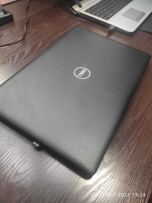 Срочно!!  Продаётся ноутбук DELL INSPIRON
Ноутбук сотилади!!! Срочно!!