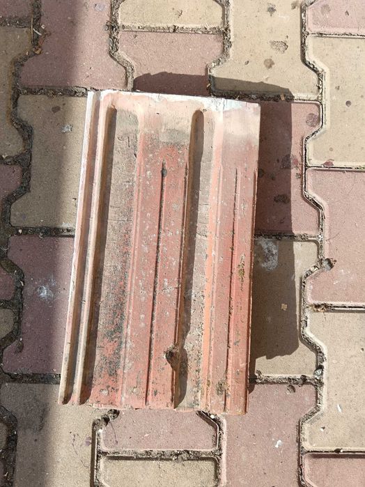 Țiglă foarte bună de vânzare