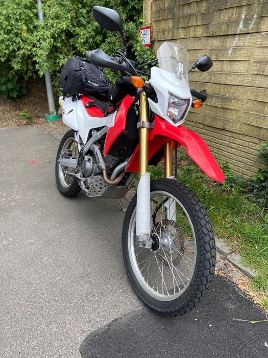 Motocicleta Honda CRF 250L