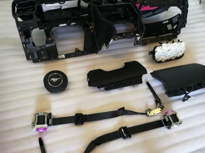 Ford Mustang 2013 - 2020 kit airbag sofer pasager plansa bord centuri