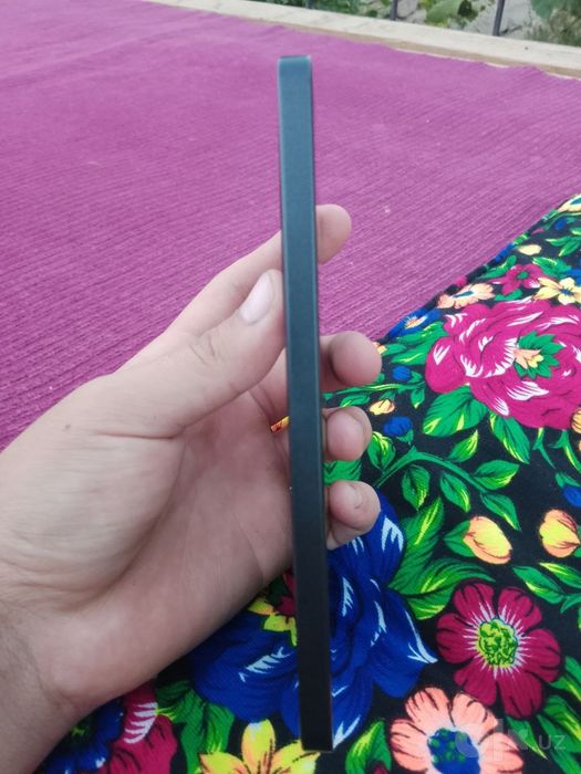 Redmi not13 xolati tiniq