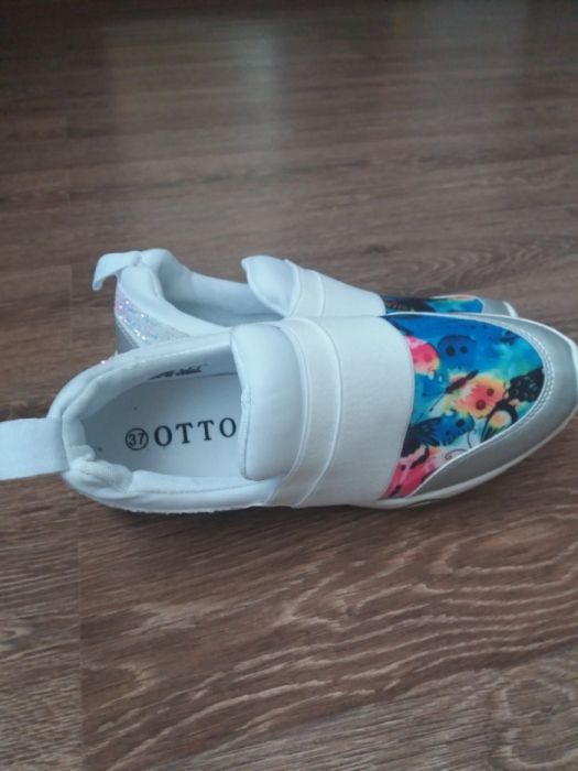 Слипоны 37 размер, брюки, капри