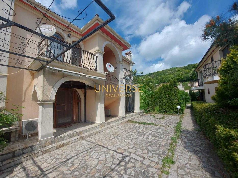 Продава се Четиристаен апартамент в к.к. Елените - 112 кв.м за 1295 €/кв.м - Снимка #15