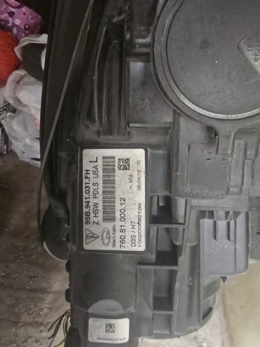 Far stanga Porsche Macan 95B bixenon 2014 pana 2018