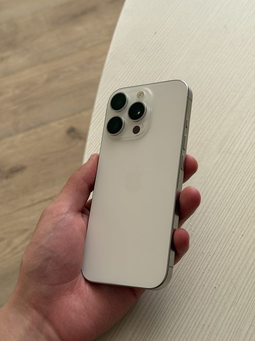 iPhone 16 Pro 98% 256 GB