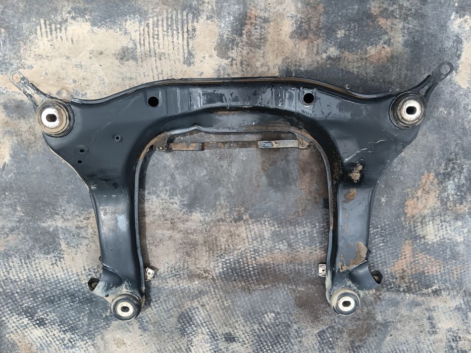 Преден мост за Ауди а4 б6 б7 / Audi A4 B6 B7