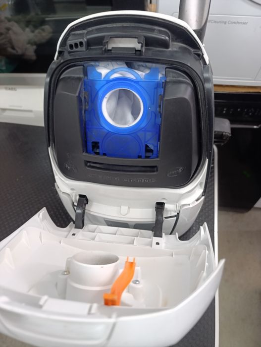 Прахосмукачка Electrolux