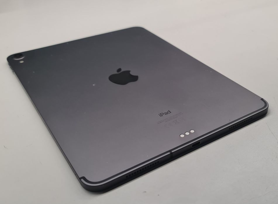 Tableta Apple iPad 11" 2018 Wifi + GSM Space Gray 1TB Ios 26.2