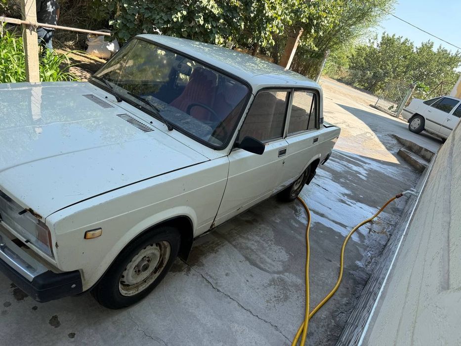 Vaz 07 srochni sotiladi