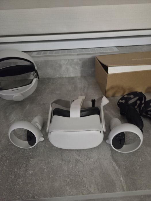 Meta quest 2 с доп креплениями и тд в отличном состоянии