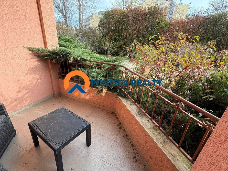 Двустаен в целогодишен комплекс в Слънчев Бряг