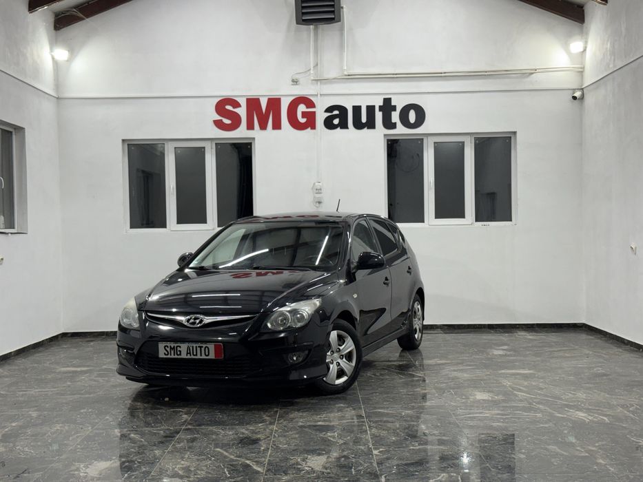 Hyundai I30 1.4 105 CP 11/2010 SE POATE IN RATE