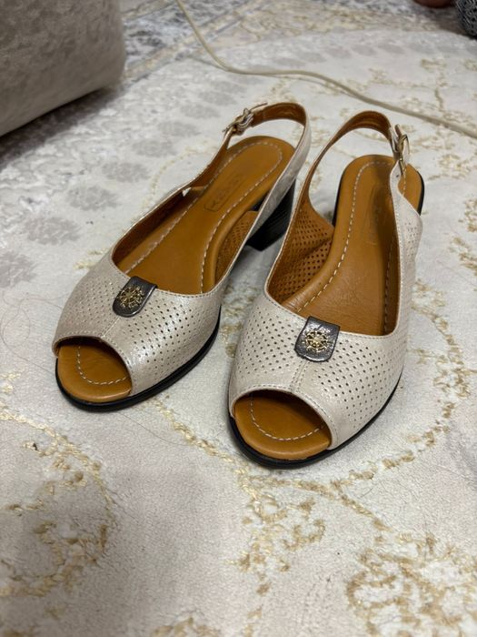 Обувь женская летняя