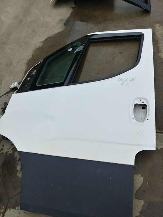 usa portiera stanga fata  iveco daily 3 2019