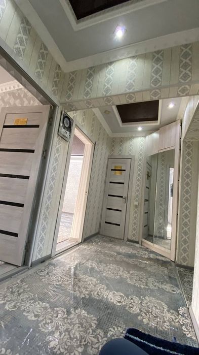 Продается 3 комнатная квартира на Себзаре ор метро Гафура Гуляма