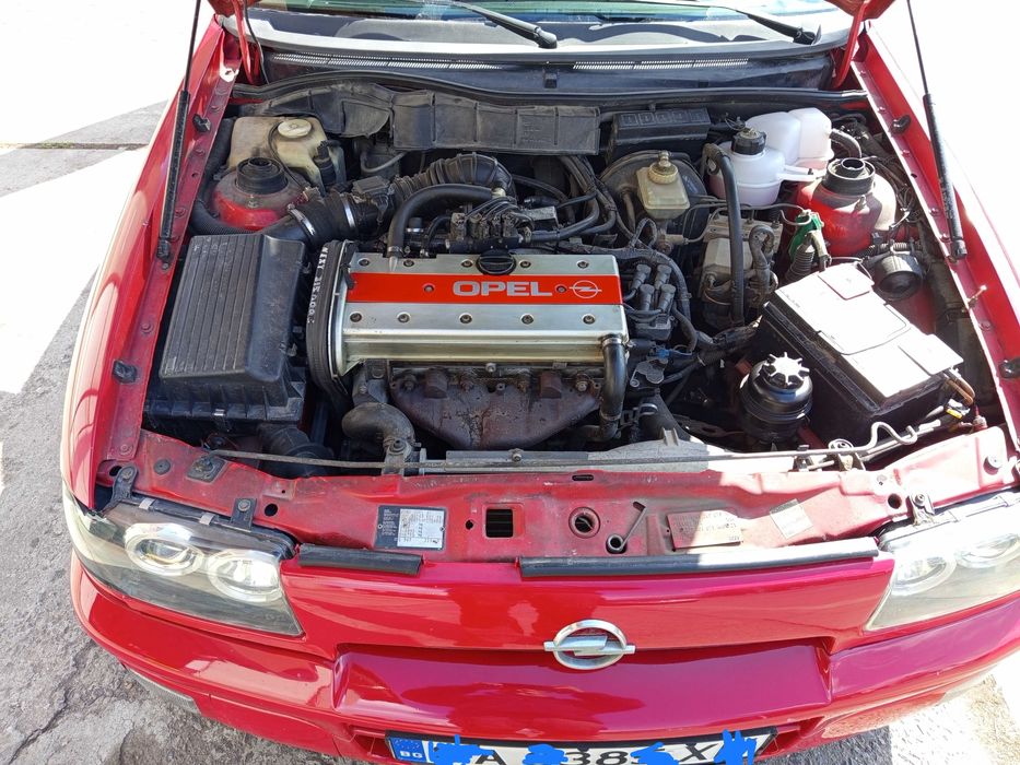 Опел Астра GSI 1.8 16v 125 к.с