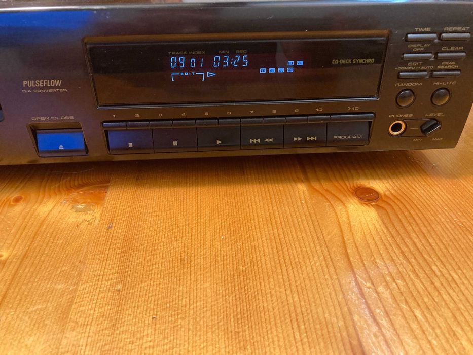 CD player Pioneer PD-103