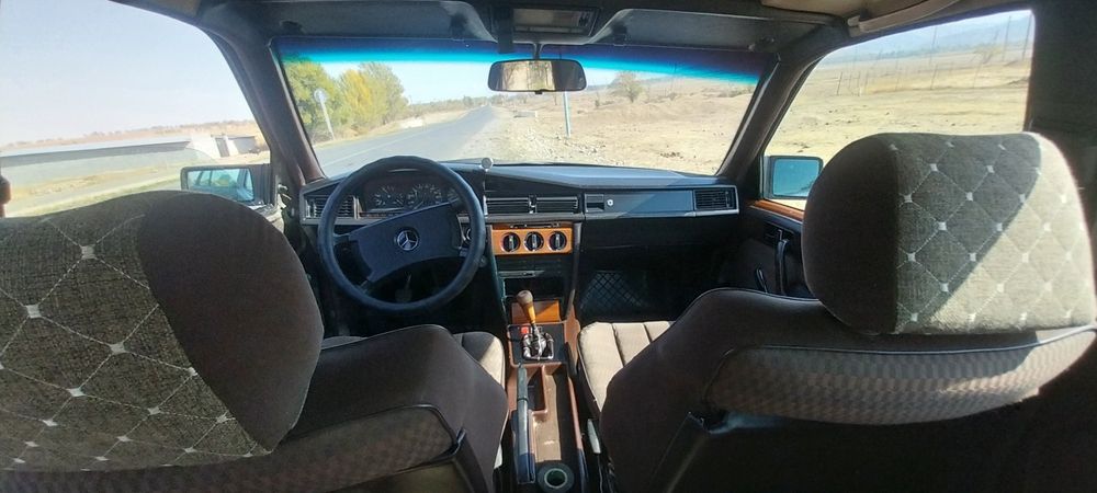 Мерседес Е 190 продам