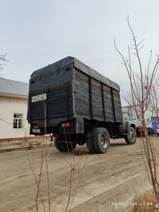 Зил Юк машинаси сотилади.  Срочно продам