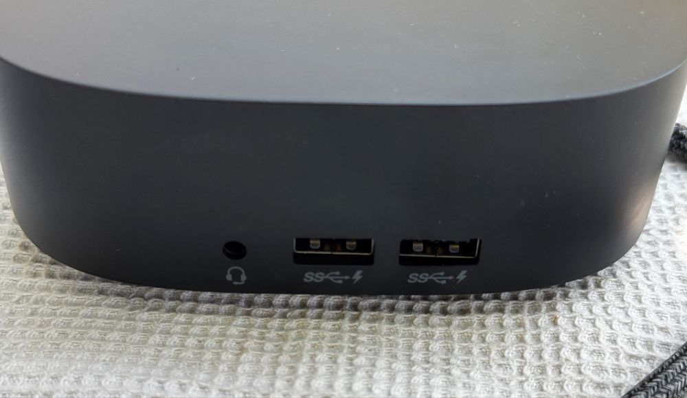 Докинг станция HP G5 200w КАТО НОВА