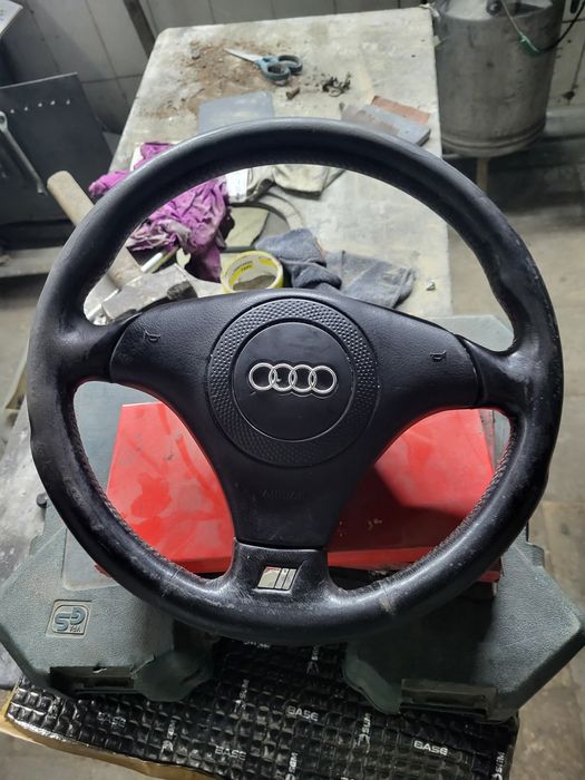 Продам Руль ауди а6 с5