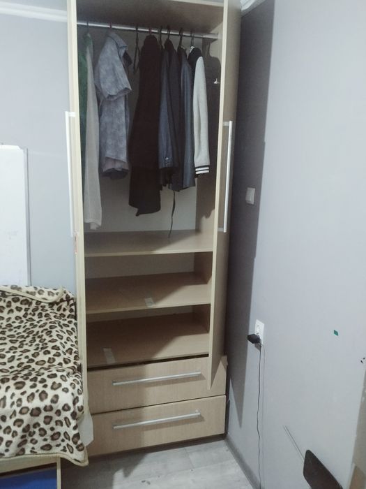 Шифонер, новый , Качества