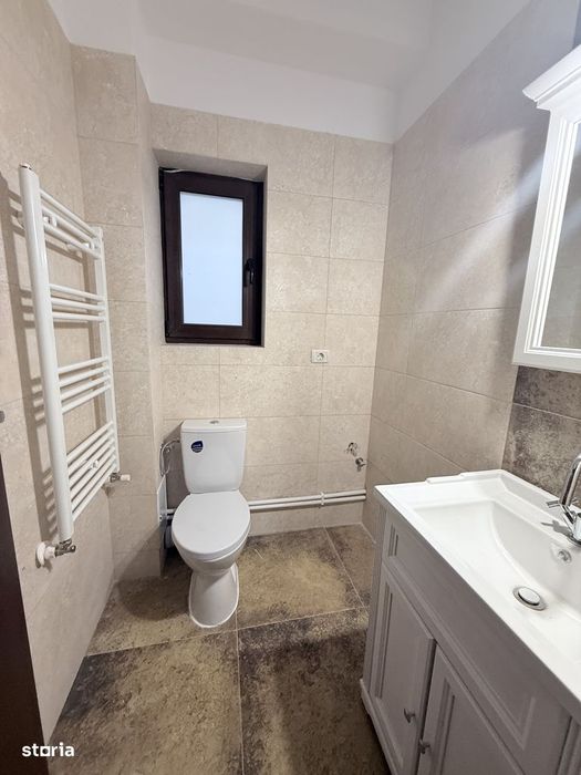 Casa individuala cu curte, 3 dormitoare - Maracineni