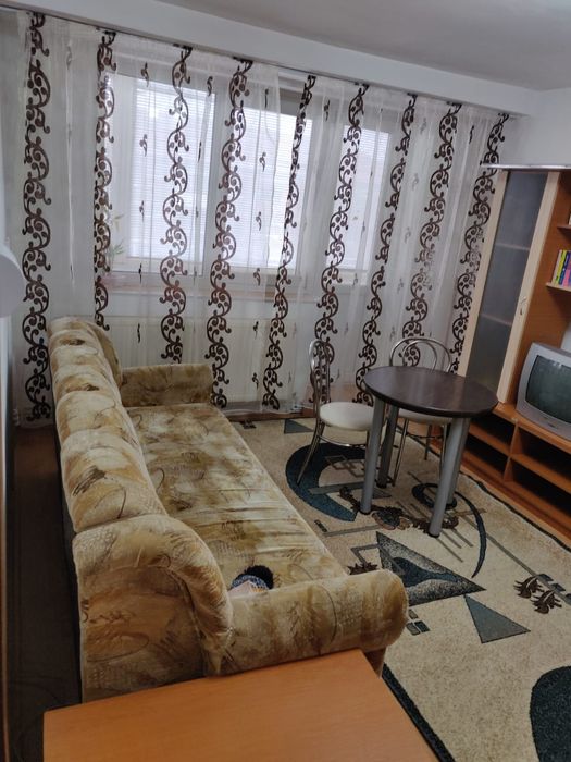Se închiriază apartament 2 camere 65mp et 4/10 ( lângă fost Bila )
