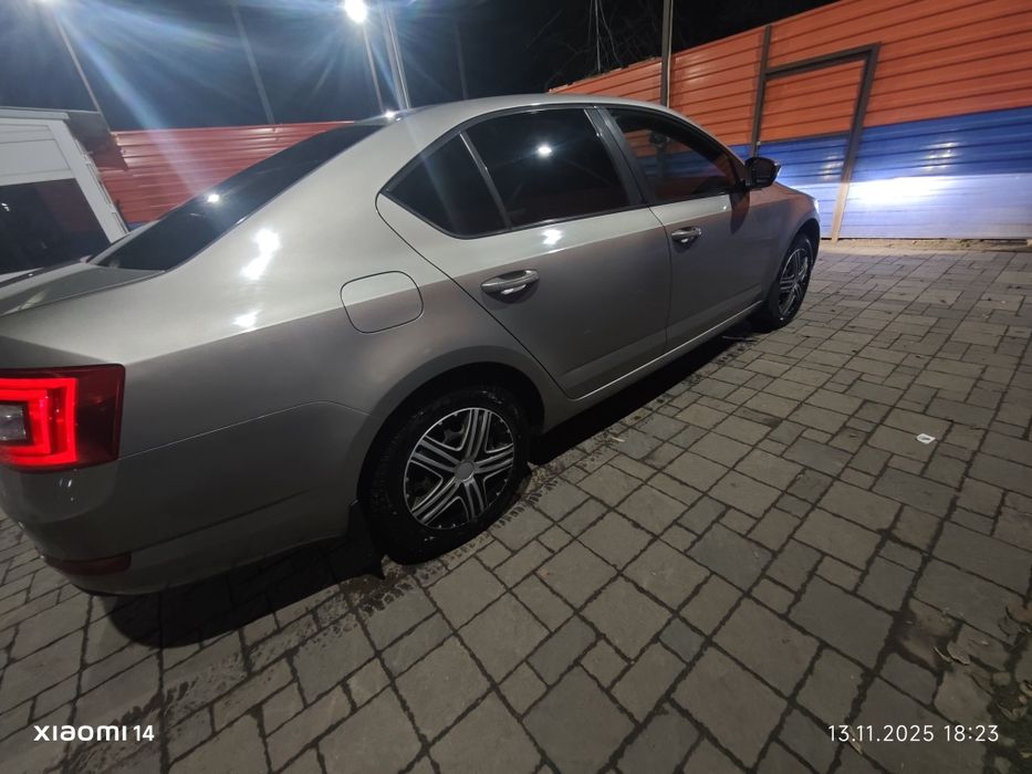 Автомобиль Шкода