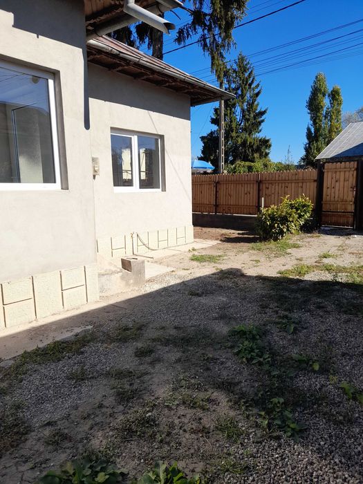 Casa de vanzare in Bratasanca com Filipestii de Targ Prahova la 20 de minute  de Ploiesti (17km)