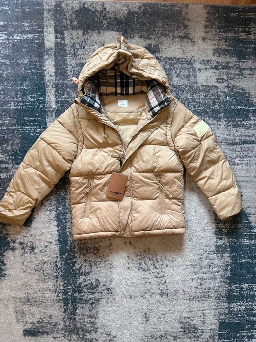 Geaca Burberry Bej