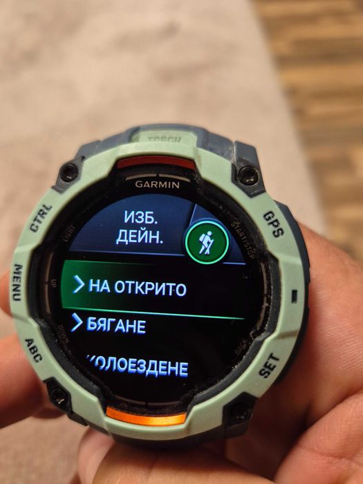 Instinct® 3 – 50 mm, AMOLED