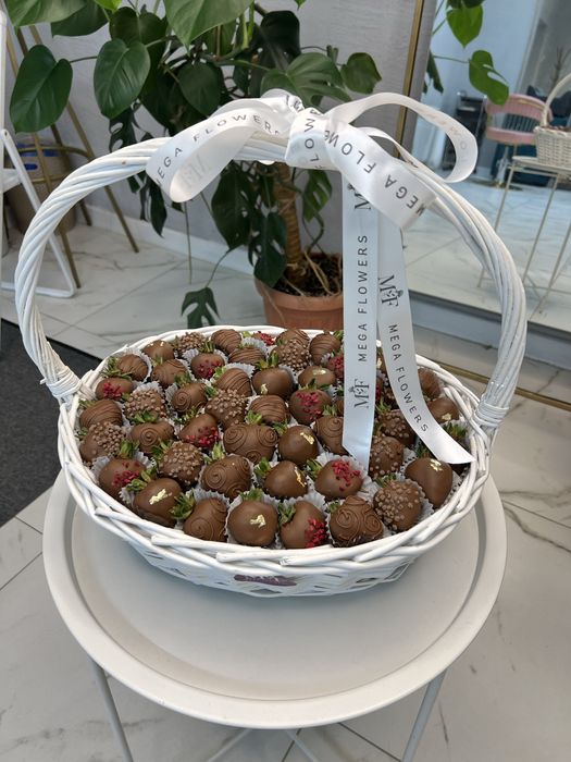 Свежие Клубника в шоколаде